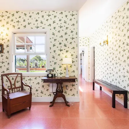 Prime Orovales 펜션 *